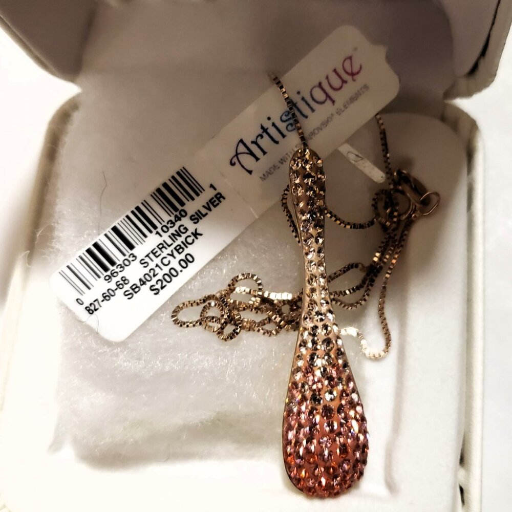 NWT “Artistique” Swarovski Elements Sterling Silver Rose Gold Ombré Teardrop Nec